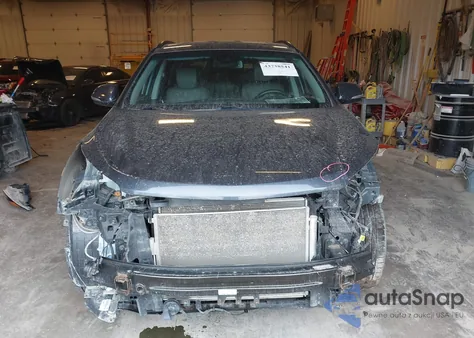 2017 Hyundai Santa Fe Se from USA, damaged, VIN KM8SNDHF5HU197368